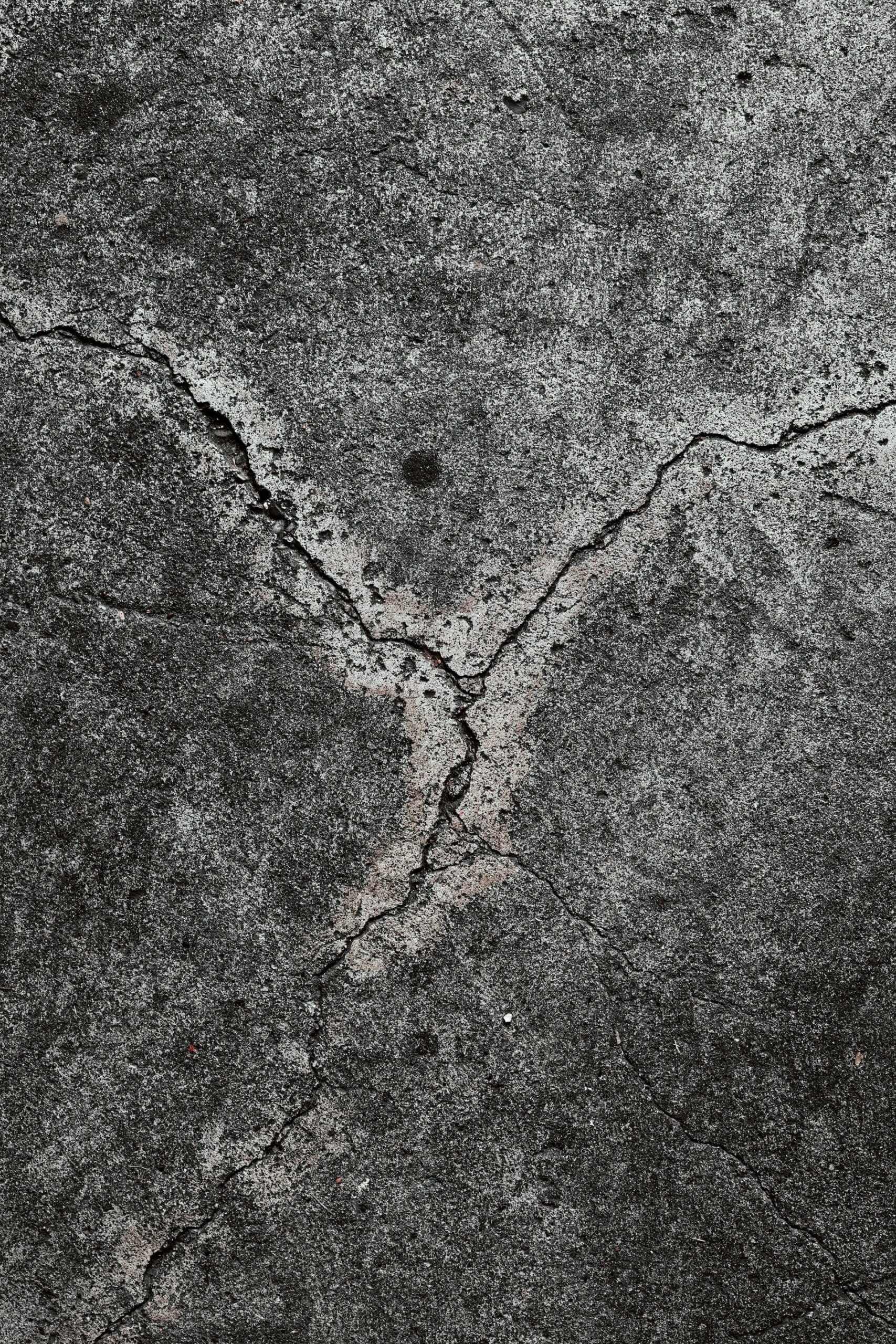 What You Should Know About Working with Dry Concrete